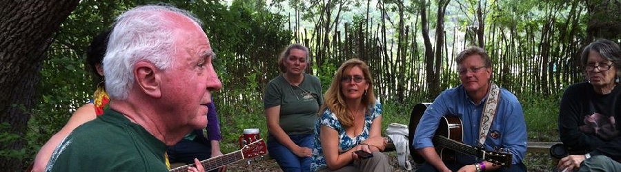 Steve at Kerrville in 2015 leading a Texas & Tennessee session