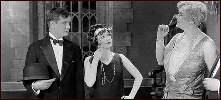 Footer image - Your Feet's Too Big Footer image -